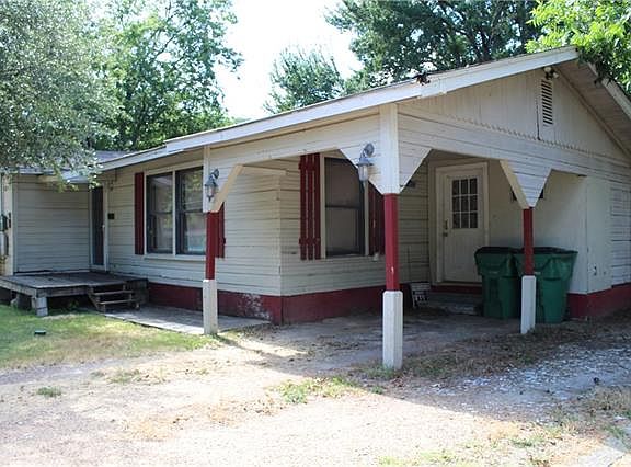 3rd image of 4113 Harris St