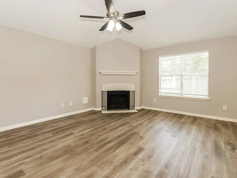 12080 La Salle River Rd — Photo 5