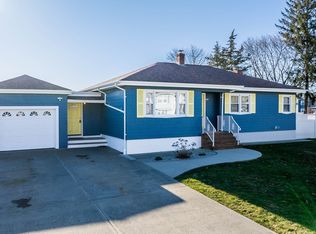 942 Phillips Rd, New Bedford, MA 02745