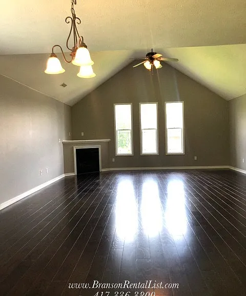 370 S Woods Way — Photo 23