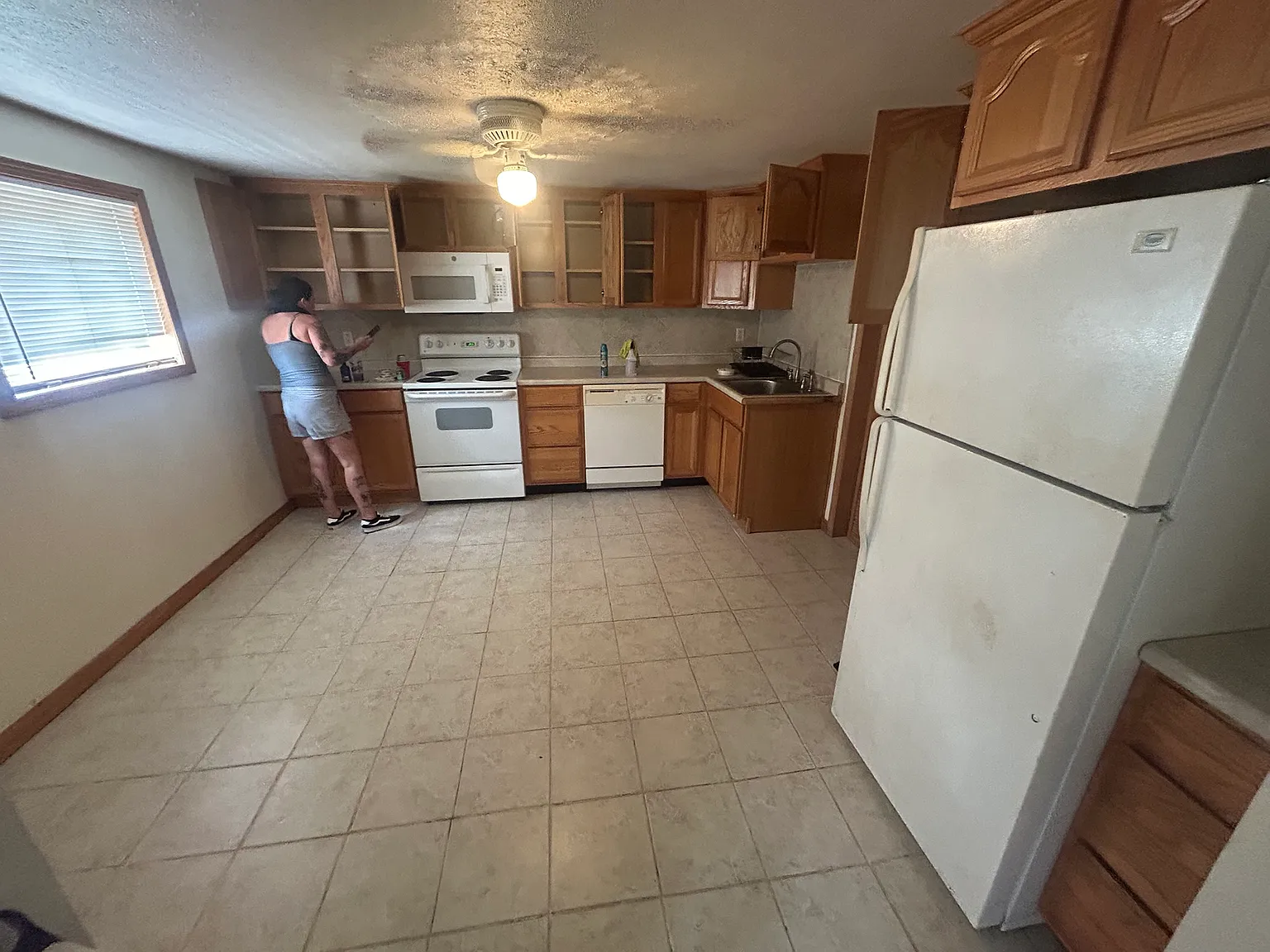 2 bed, 1065 sqft, $795 — Photo 2