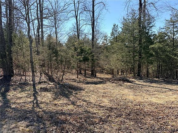 3rd image of 4012 Paulette Dr #75