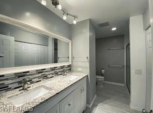 152 Lake Point Ln #4A, Naples, FL 34112