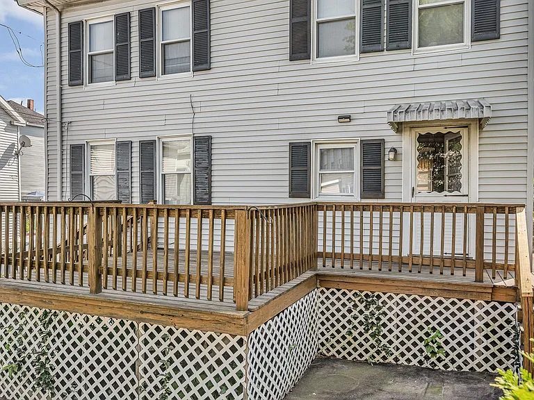 17 Cedar Ct — Photo 6