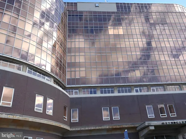 201 N 8th St Unit 304, Philadelphia, PA 19106