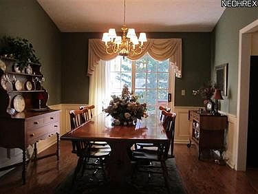 4th image of 31825 Bayview Dr