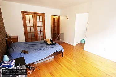 Rented by ZealEstate Group Inc