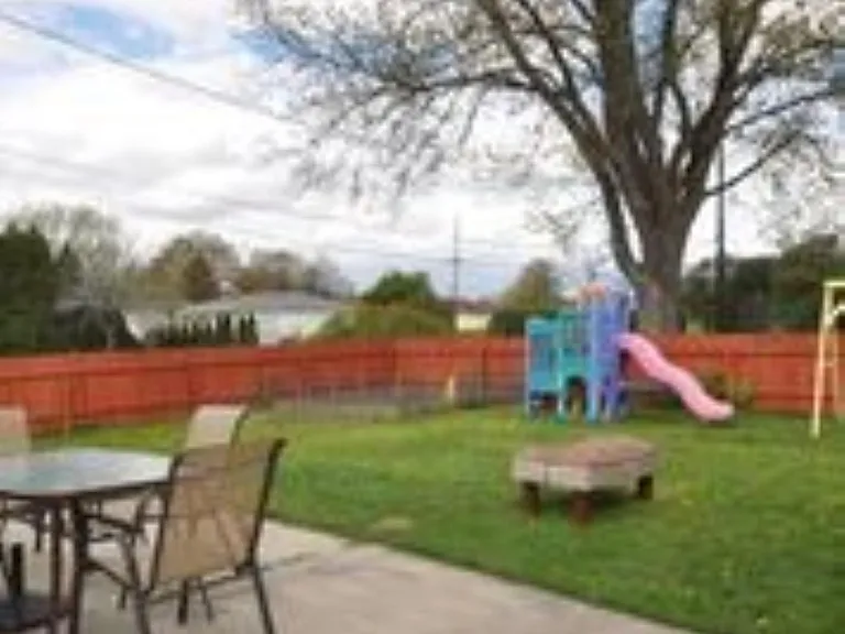 4375 S Honey Creek Dr — Photo 3