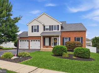 61 Pine Hurst Dr, Pottstown, PA 19464