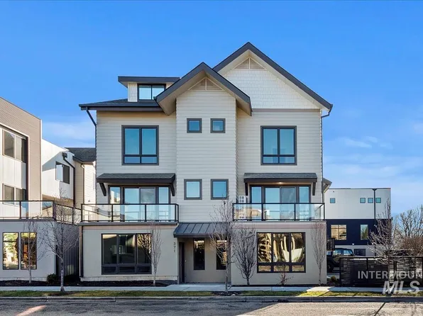 359 & 371 E 36th St Building A, Garden City, ID 83714