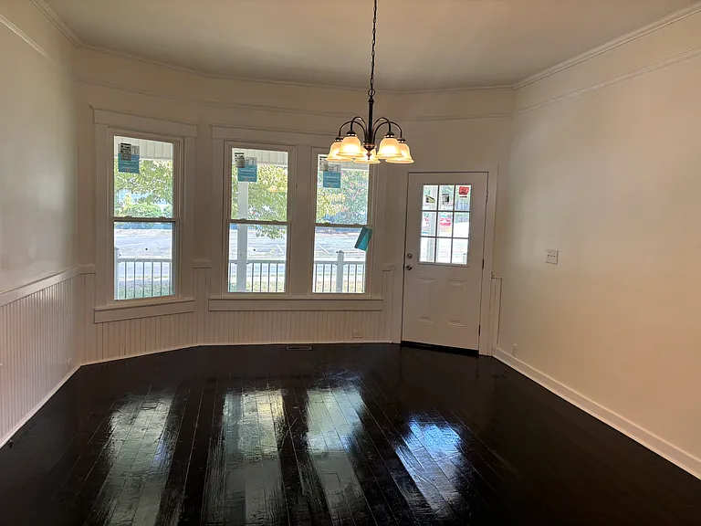 203 N Grove St #4 — Photo 13