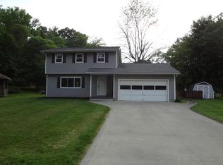 715 N Buena Vista St, Newark, OH 43055