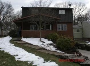 1041 Catherine Dr, Conway, PA