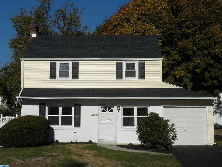 1st image of 206 W Van Buren Ave