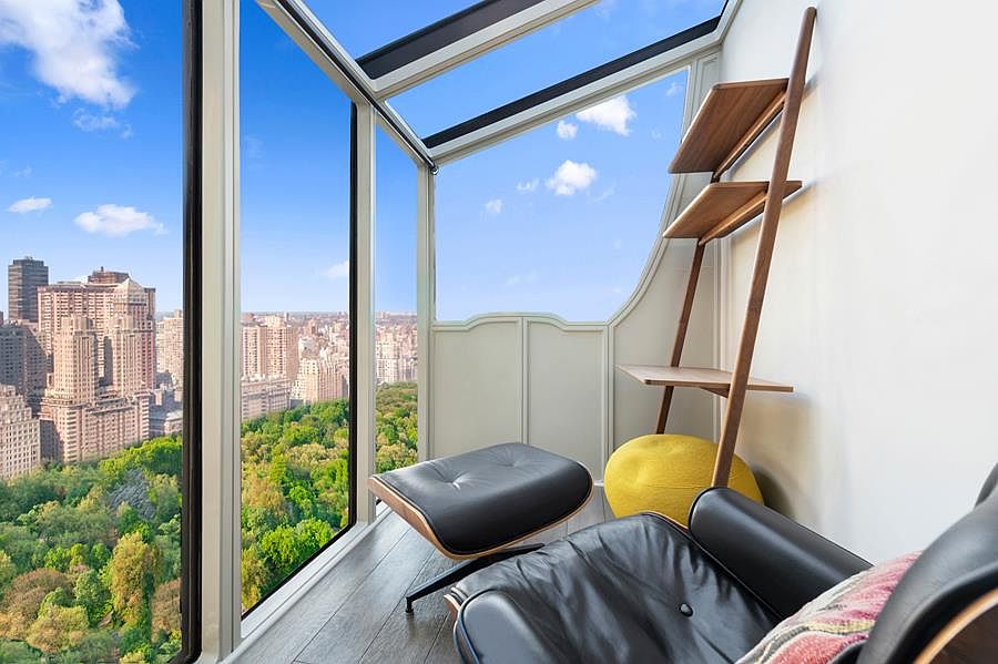 1st image of 150 Central Park S #3504