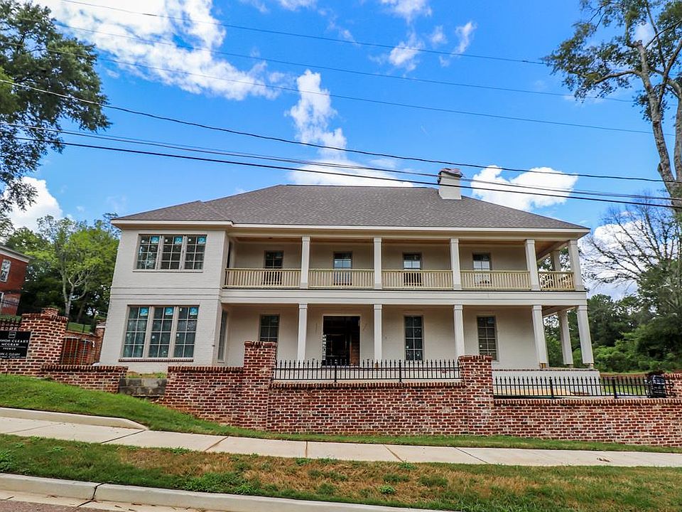 1st image of 101 Shaw Place Dr