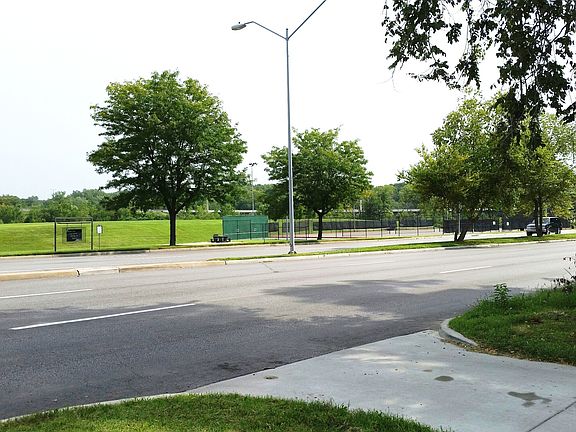 2nd image of 1803 Swope Pkwy
