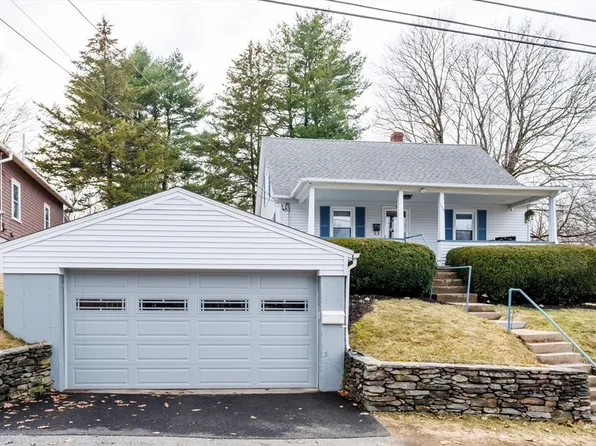 159 Waterford St, Gardner, MA 01440