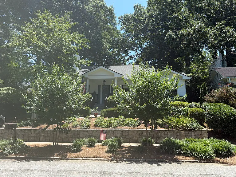 1073 Reeder Cir NE — Photo 3