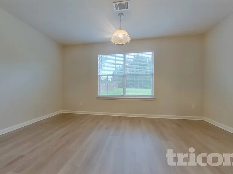 4241 Defoors Farm Trl — Photo 2