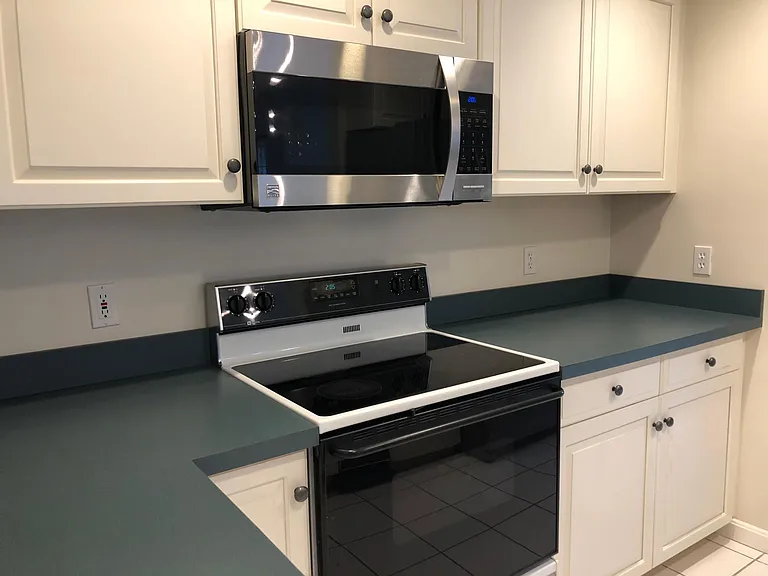 665 Lowell St #61 — Photo 3