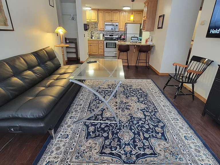 1800 Lasalle Ave #106 — Photo 21