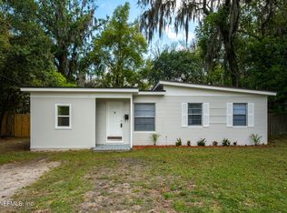 10521 Rutgers Rd, Jacksonville, FL 32218