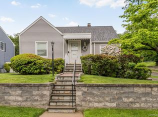 87 Etville Avenue, Yonkers, NY 10703