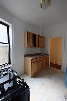Rented by Keller Williams NYC | media 24