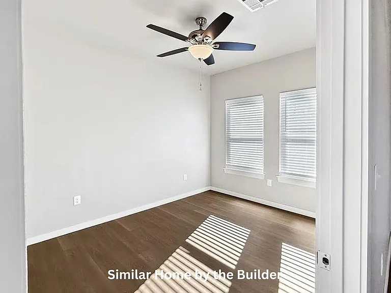 1812 SW Douglas Ave — Photo 10