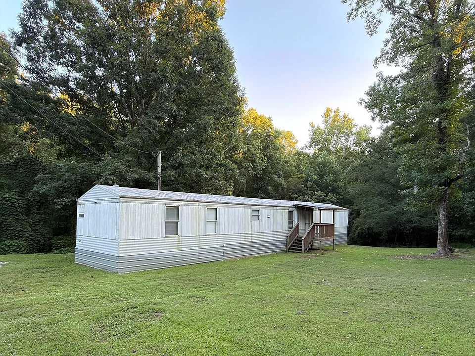 178 Norwood Dr SE