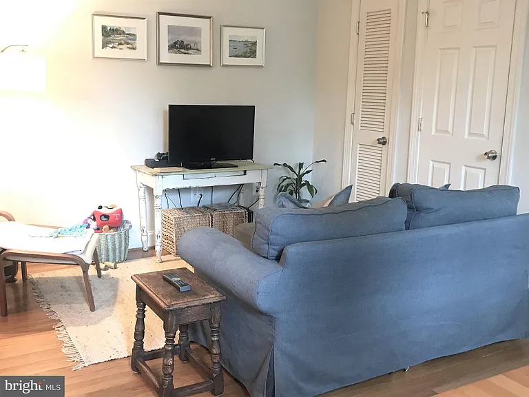 401 Commonwealth Ave #31A — Photo 9
