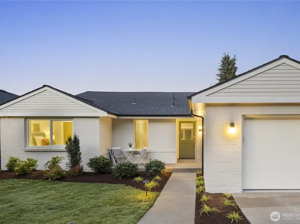 5006 Harold Place NE, Seattle, WA 98105