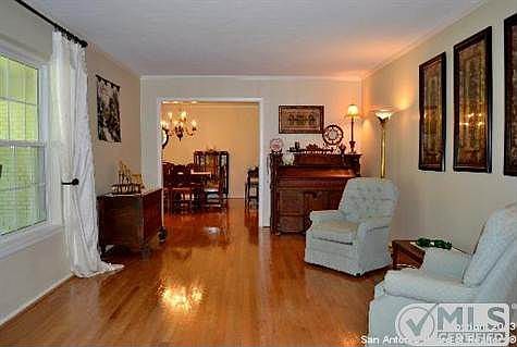 3rd image of 103 Sir Arthur Ct