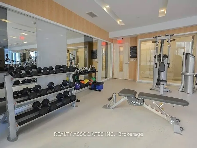 45 Charles St E #3107 — Photo 12