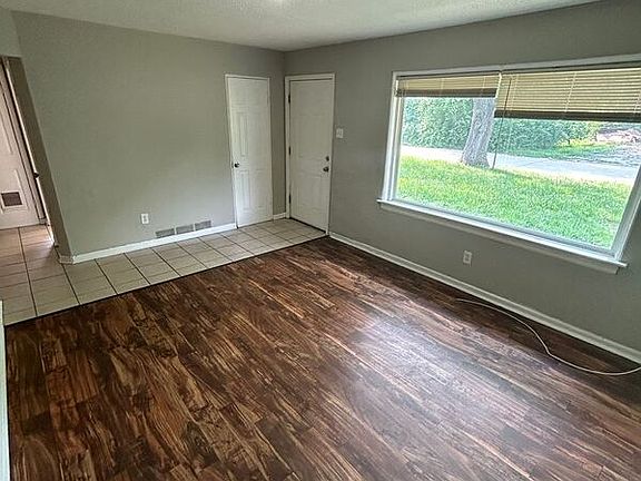 5th image of 1616 Nemnich Ave