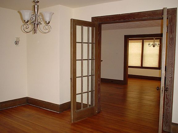 DR with french doors