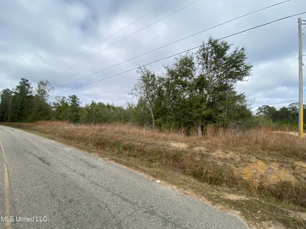 3600 Road 528, Kiln, MS 39556