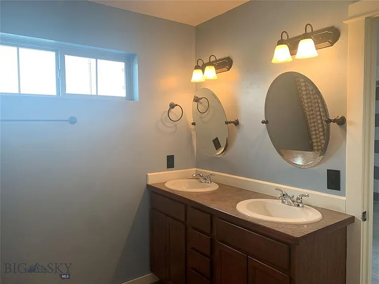 796 Quail Run Rd #C — Photo 8