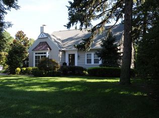 960 River Rd, Fair Haven, NJ 07704