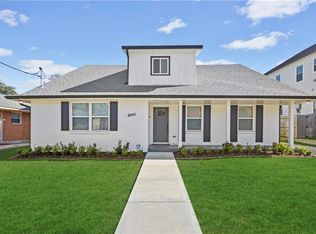 6043 Paris Ave, New Orleans, LA 70122