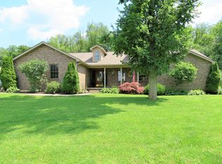 120 Woodhaven Dr, Baden, PA 15005