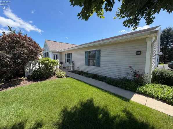 18 Deer Track Trl Unit A, Norwalk, OH 44857