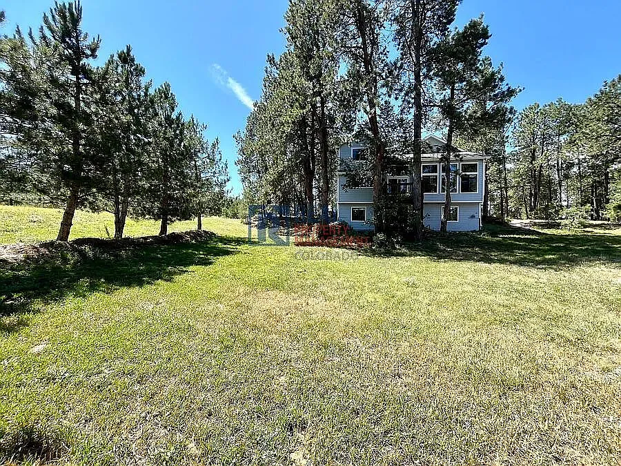 4 bed, 3200 sqft, $3,395 — Photo 4