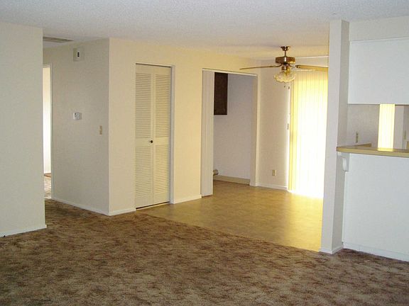 Dining, pantry, laundry