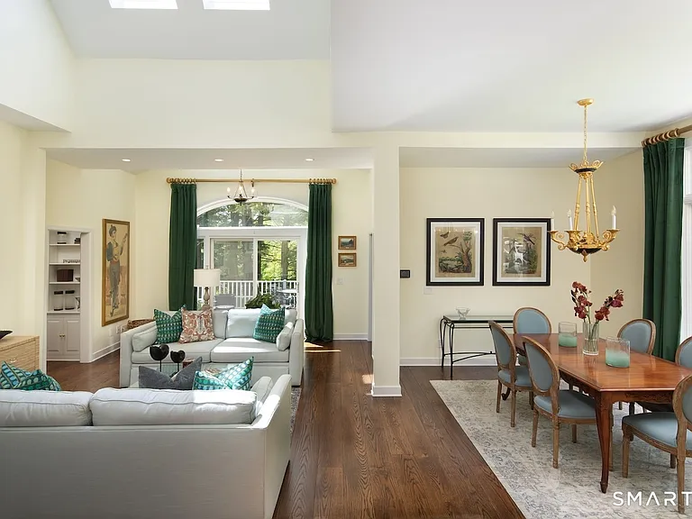 5 Great Elm Rd — Photo 7