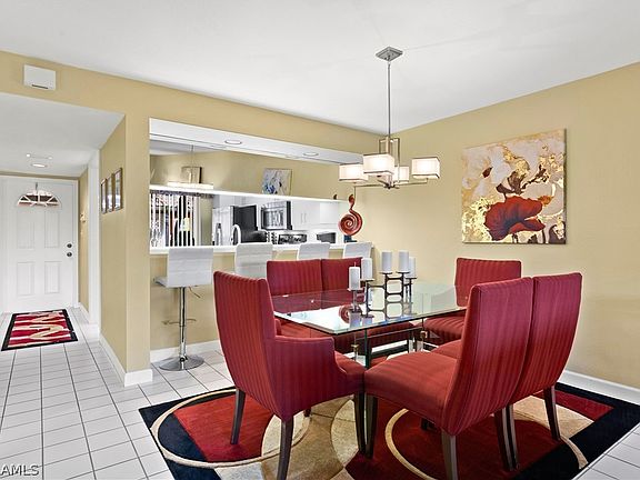 2nd image of 2274 Hidden Lake Dr #401
