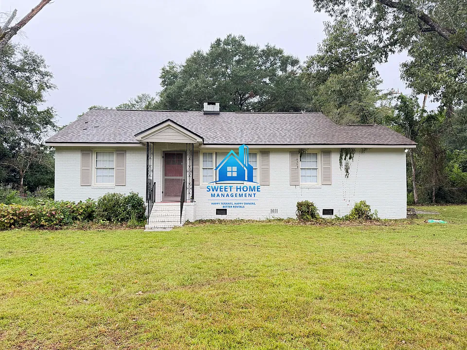 1421 Forest Dr