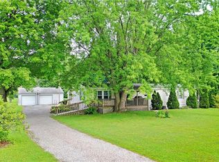 4766 Phillips Rice Rd, Cortland, OH 44410