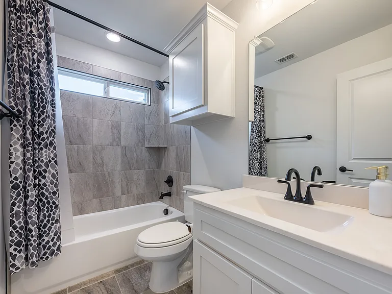 1111 Alaska Dr — Photo 22
